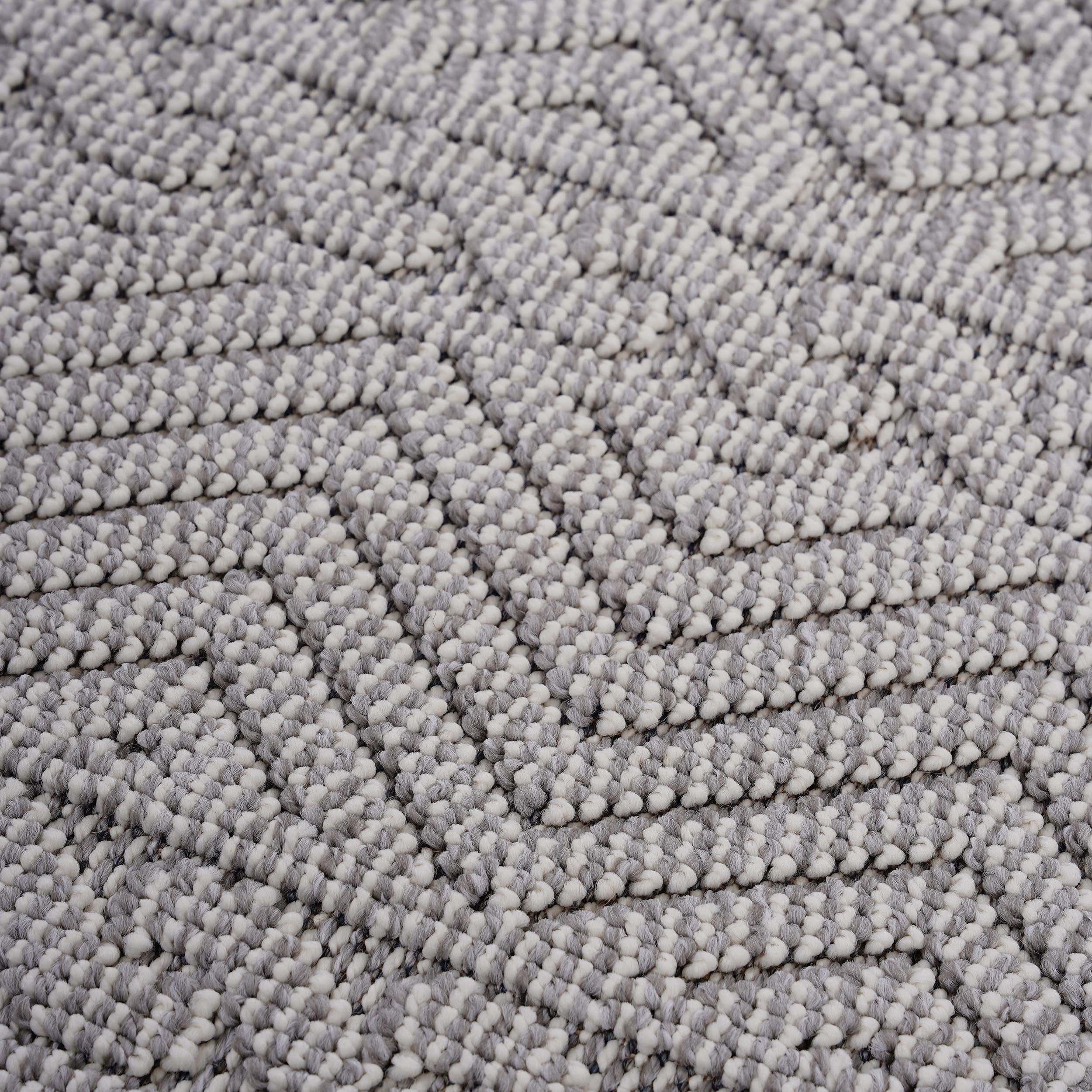 NAAR Guros Collection 8X10 White / Geometric Indoor / Outdoor Area Rug