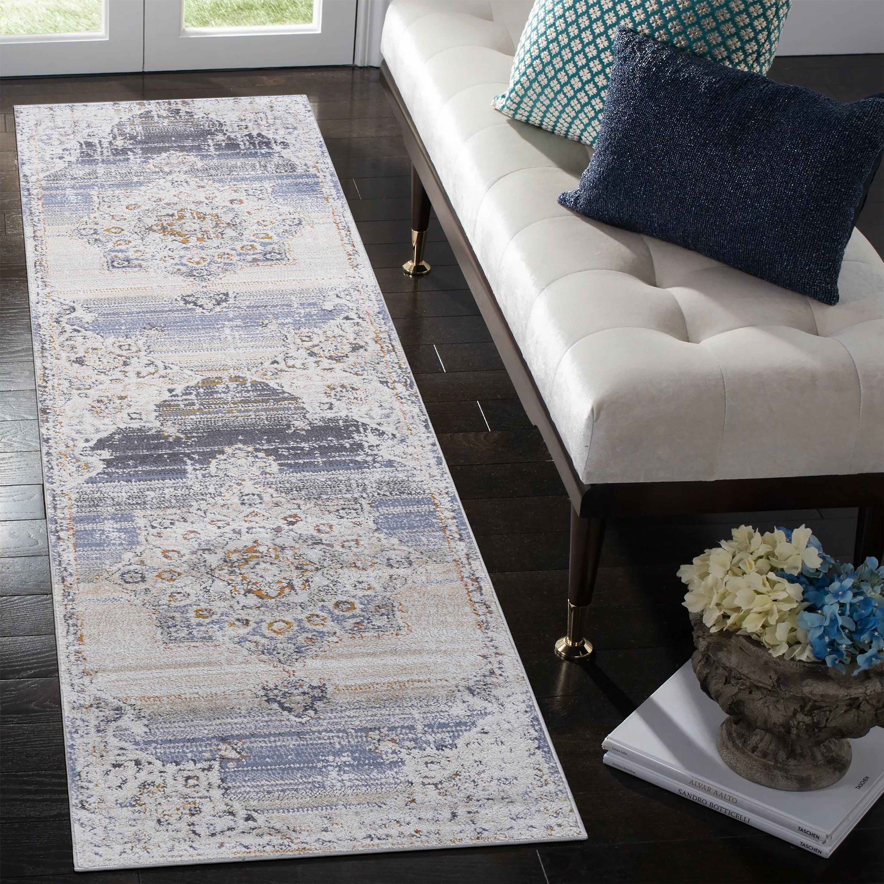 NAAR PAYAS Collection 2X8 Cream / Gold / Medallion Runner Rug