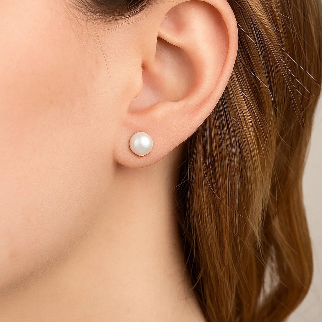 14k Yellow Gold Freshwater Cultured White Pearl Stud Earrings (8mm)